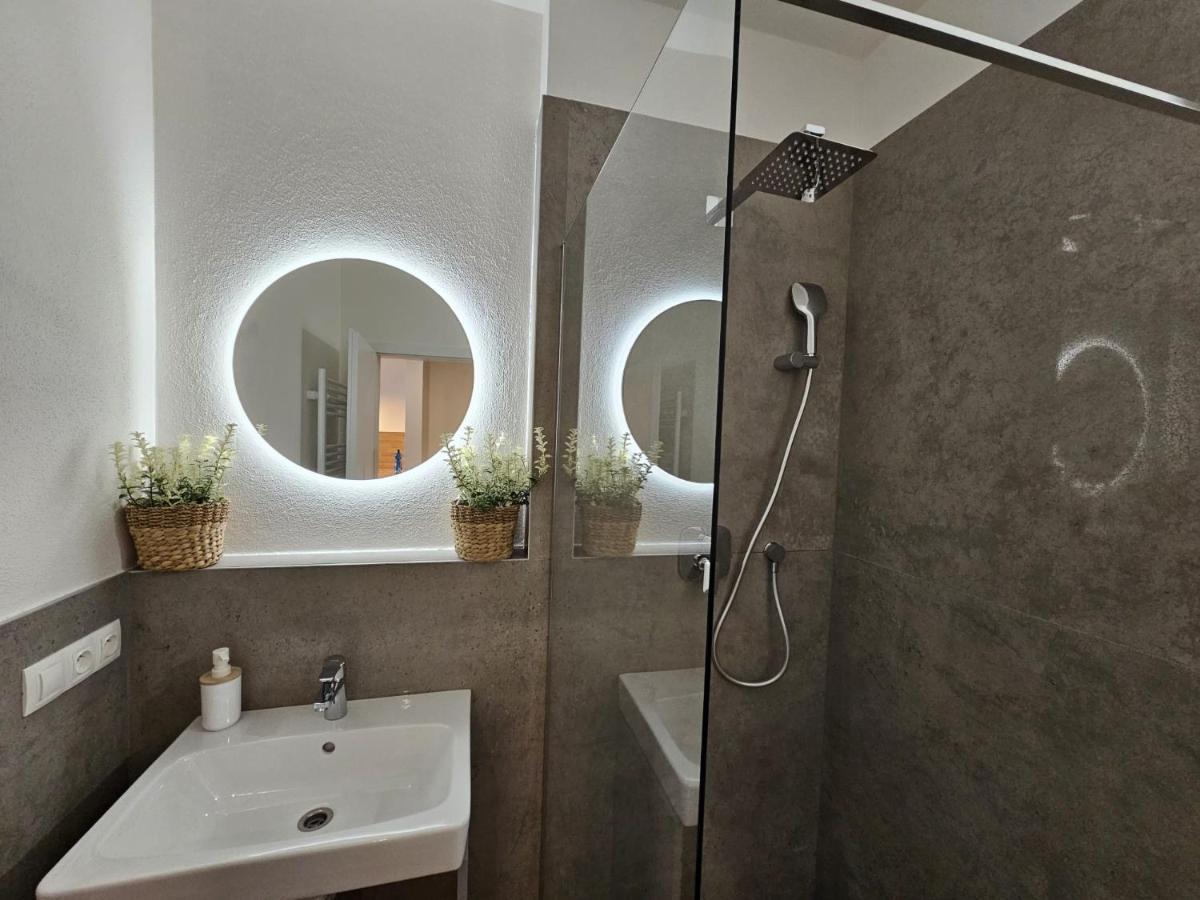 2 Room Apartment, New Building, Bosakova Street, 29 Bratislava Exterior foto